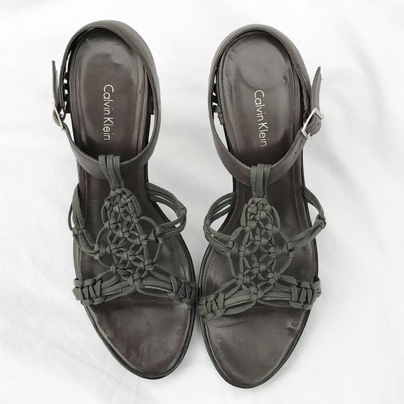 CALVIN KLEIN Brown Crochet Leather Wood Heels Sz10 - Picture 3 of 8